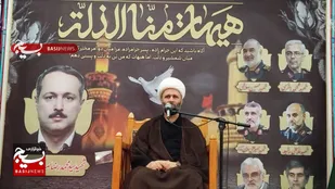یکی از مبانی فتح، حول محور ولایت بودن است