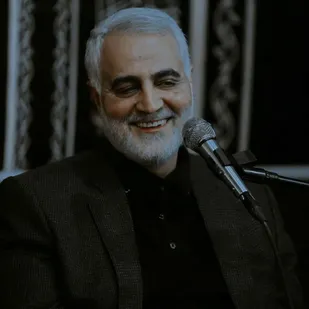 امروز بیش از هر زمان دیگری بدنه نظام مدیریتی کشور به حاج قاسم سلیمانی&zwnj;ها نیاز دارد