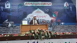 دفاع مقدس آینه تمام خوبی&zwnj;های عالم است