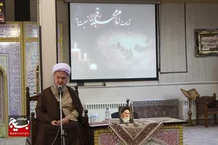 امام خمینی(ره) رهبری مدبر و ساده زیست بود