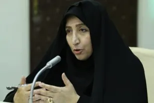 ضرورت پاسداشت صبر و استقامت مادران و همسران شهدا