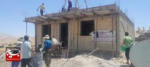 جهادگران به عشایر شهرستان لالی در ساخت خانه کمک کردند