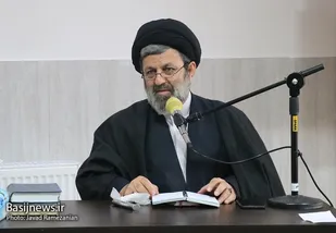 دشمن به دنبال نمایش ایرانی ضعیف و ذلیل است/ ایجاد ناامنی در ایران راهبرد نظام سلطه