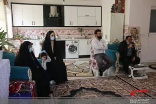 دیدار سردار ملکی با خانواده شهید تاش موسی