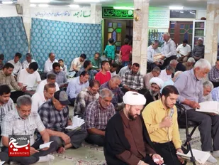 طنین نوای عرفه در مسجد قائم(عج) نصرآباد دل&zwnj;های مومنان به سوی معبود پر کشید