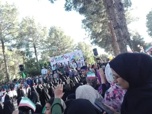 به همراه خانواده&zwnj;هایشان دربوستان شهداء این شهرستان برگزارشد