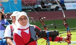 انتخاب "زهرا نعمتی" به عنوان برترین ورزشکار معلول جهان در ماه نوامبر