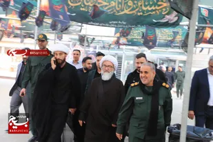 بازدید نماینده مجلس خبرگان و فرمانده بسیج دشت آزادگان از پایانه مرزی چذابه