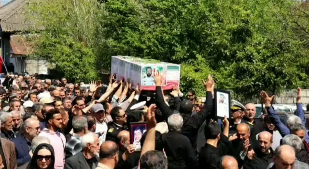 بانوان ایران ستون‌های استوار دفاع مقدس و پاسداران همیشگی عزت میهن هستند 
