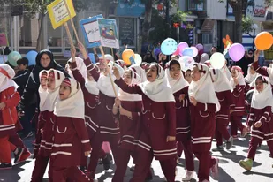 راهپیمایی روز جهانی کودک در شاهرود