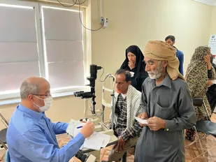 بیمارستان سیار تخصصی نیروی زمینی سپاه در بشاگرد آغاز بکار کرد