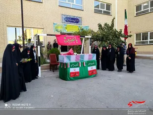 تشییع پیکر شهید گمنام بر دوش دهه هشتادی&zwnj;ها