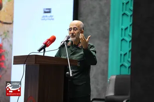 راویان دفاع مقدس مأموران معرفت&zwnj;افزایی&zwnj;اند / سردار آزادی: روایت باید متناسب با زبان نسل امروز باشد