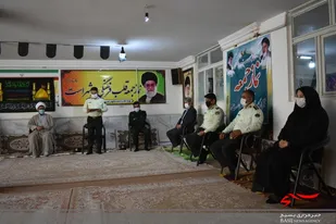 دیدار فرمانده کلانتری شهر نصر آباد با امام جمعه این شهر به مناسبت هفته نیروی انتظامی
