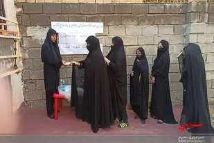 برپایی ایستگاه صلواتی توزیع ماسک و ضدعفونی در پایگاه فاطمه ترکان چابهار