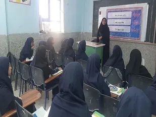 بسیج خواهران نسبت به&zwnj; تبیین، ترویج و فرهنگ سازی زیست عفیفانه در سطح جامعه فعالیت کند.