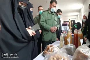 بازدید فرمانده سپاه ملایر از نمایشگاه اقتصاد مقاومتی پایگاه&zwnj;های بسیج