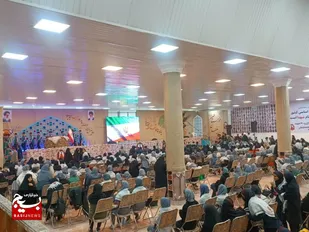 تجدید میثاق دانش آموزان دختر با ۱۲۰۰شهید شهرستان مسجدسلیمان در آستانه برگزاری این  یادواره