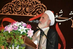 خلوص سبب ماندگاری شعر می شود