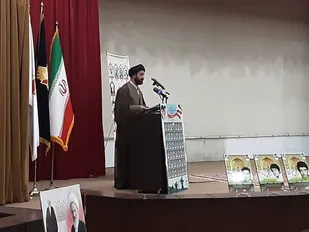 شهدای روحانی در دوران دفاع مقدس نقش کلیدی و مؤثری داشتند