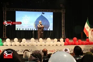 تکریم پدران آسمانی در آیین &laquo;ستاره&zwnj;های شهر&raquo; / همراه با اجرای متفاوت خوانندگان به پاسداشت میلاد حضرت علی (ع)