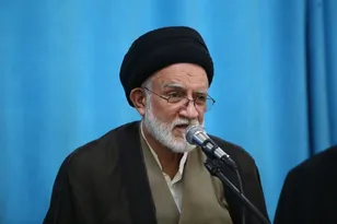 هفته دفاع مقدس، یکی از بزرگ‌ترین جلوه‌های دفاع در تاریخ اسلام و تشیع است