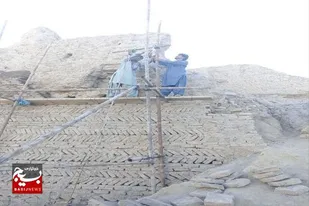 مرمت و بازسازی قلعه ایرندگان در خاش