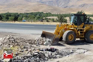 سه هزار ۲۰۰ تن نخاله از حریم راه&zwnj;های استان اردبیل جمع&zwnj;آوری شد