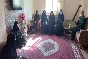 شهدا حافظان انقلاب و نظام هستند