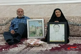 دیدار با خانواده شهید امنیت صفرفرزان توسط پایگاه مقاومت بسیج آمنه محمود احمدی تنگستان