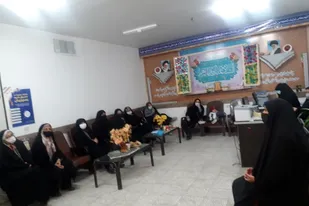 نشست هم اندیشی زنان کارآفرین حوزه کوثر دامغان برگزار شد