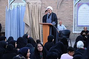 آشنایی نسل جوان با قیام امام حسین(ع) و عاشورا یک ضرورت است