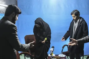 گفت&zwnj;و&zwnj;گوی خبرگزاری بسیج با شاهدان عینی حمله گازانبری دولت به دانشجویان