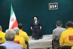آزادگان، اسناد زنده حقانیت انقلاب هستند