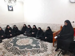 دیدار   بسیجیان حوزه حضرت خدیجه (س) با خانواده شهید  بلال محمدیان