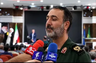 باید دیوارهای پایگاه بسیج را برداشت و دیوارهای محله را جایگزین کرد