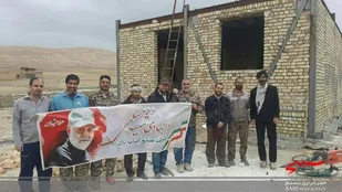 حضور بسیجیان گروه جهادی بسیج شهید &laquo;مسلمی&raquo; شرکت آذراب اراک در شهر تلخاب فراهان