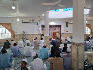 برگزاری نشست جهاد تبیین در روستای جمچین به مناسبت هفته دفاع مقدس