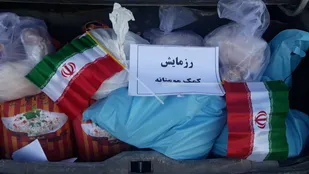 کمک مومنانه؛ توزیع کمک های نقدی و غیر نقدی بین نیازمندان توسط حوزه بسیج خواهران فاطمه الزهرا(س) رفسنجان