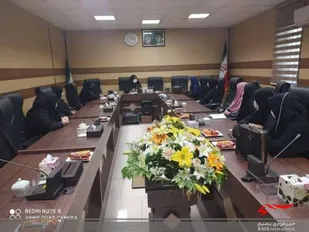 معلمان روح زندگی و فرمانروایان سرزمین اخلاص و گذشت هستند