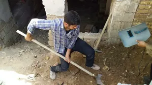 بازسازی یک باب منزل مسکونی در یکی از مناطق محروم مبارکه به همت جهادگران گردان 109 امام حسین(علیه السلام)
