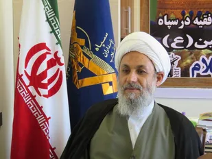 آمریکا، خوی شیطانی را دفاع از حقوق بشر می نامند/ صبر و تقوای الهی، دو ابزار مهم در مقابله با دشمن است