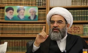 تفکر امجد هزاران درجه از تفکر "خوارج" بدتر است/آقای امجد چه جوابی برای شهدا خواهد داشت؟