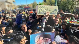 بازگشت پیکر شهید داودی پس از ۳۸ سال به خانه .