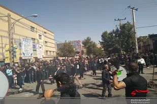 شهرستان اسدآباد در روز عاشورای حسینی غرق در ماتم شد