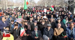 مردم نظرآباد بار دیگر در راهپیمایی ۲۲ بهمن حماسه آفریدند