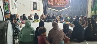 برگزاری نشست هویت زن مسلمان ویژه مادران و دختران سیریکی با رویکرد عفاف و حجاب