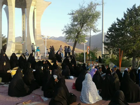 جشن دهه کرامت در جوار قبور مطهر شهدای گمنام تفرش