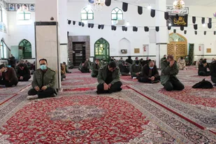 بزرگداشت وفات حضرت زینب (س) توسط کارکنان سپاه شاهرود در جوار شهید جستجوگر نور حاجی قاسمی