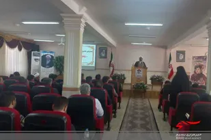 دانش آموزان باید محقق شوند نه مقلد بی بصیرت